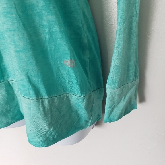 Maurices Active Turquoise Blue Long Sleeve Shirt S - Picture 3 of 7